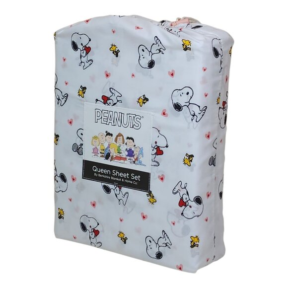 Peanuts Snoopy Woodstock Queen Sheet Set Berkshire Hearts Valentines Anniversary - Picture 8 of 8
